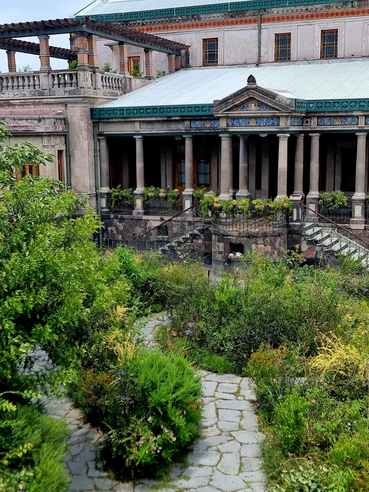 Jardín de Antonieta en el Museo Casa Rivas Mercado